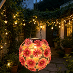 Suspension solaire extérieure boule de fleurs roses et rouges