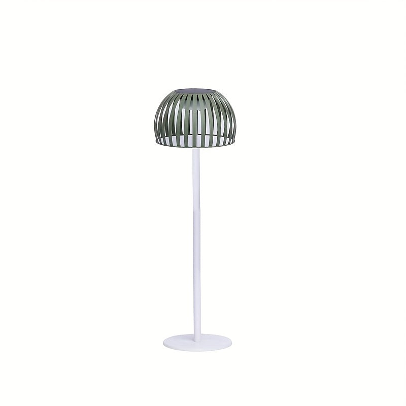 Lampadaire solaire de jardin au dôme ajouré