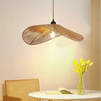 Suspension en rotin forme chapeau Ø 40 cm, bord ondulé, douille E27