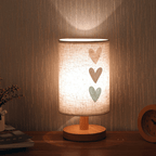 Lampe de chevet à abat-jour en tissu imprimé de trois cœurs