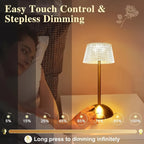 Lampe de chevet sans fil dorée, abat-jour taillé en pointes de diamant