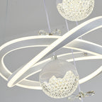 Lustre LED blanc à anneaux entrelacés et globes perlés, trois teintes