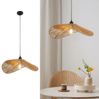 Suspension chapeau en rotin tressé ondulé, Ø 50 cm, style wabi-sabi