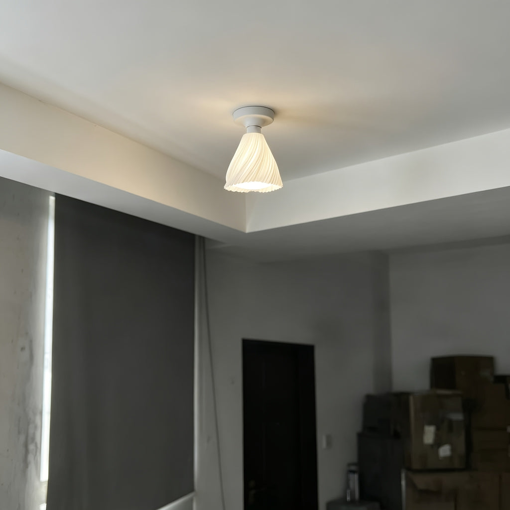 Abat-jour torsadé crème translucide pour plafonnier ou suspension