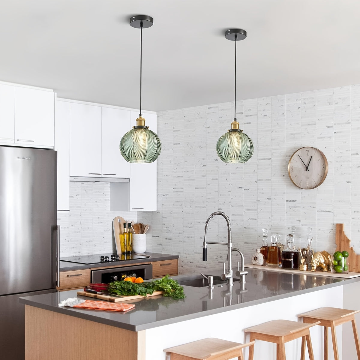 Un globe vert pour la cuisine et la chambre