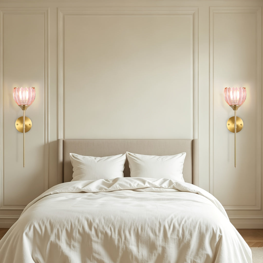 Lot de 2 appliques tulipe en verre sur tige élancée de 52 cm