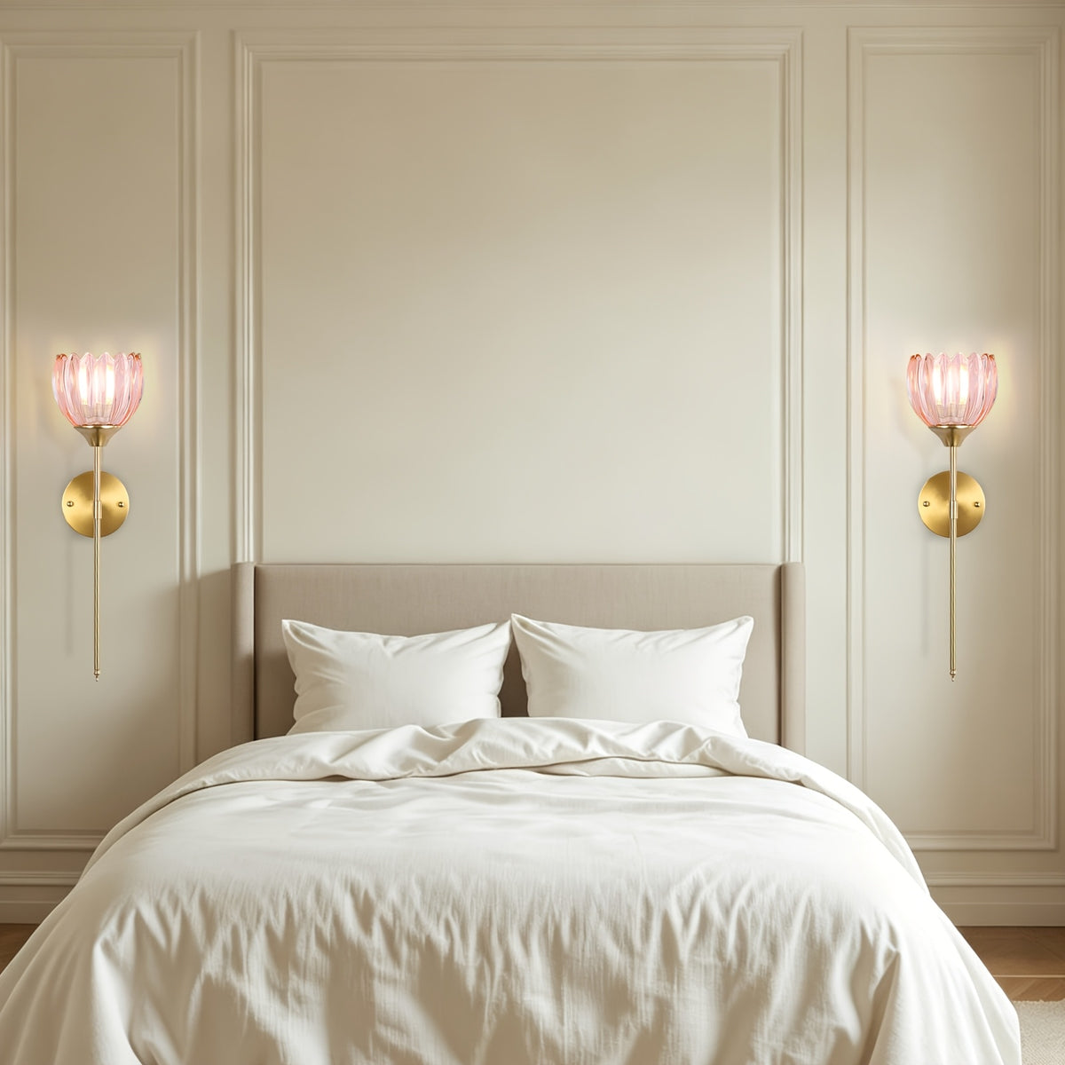 Lot de 2 appliques tulipe en verre sur tige élancée de 52 cm