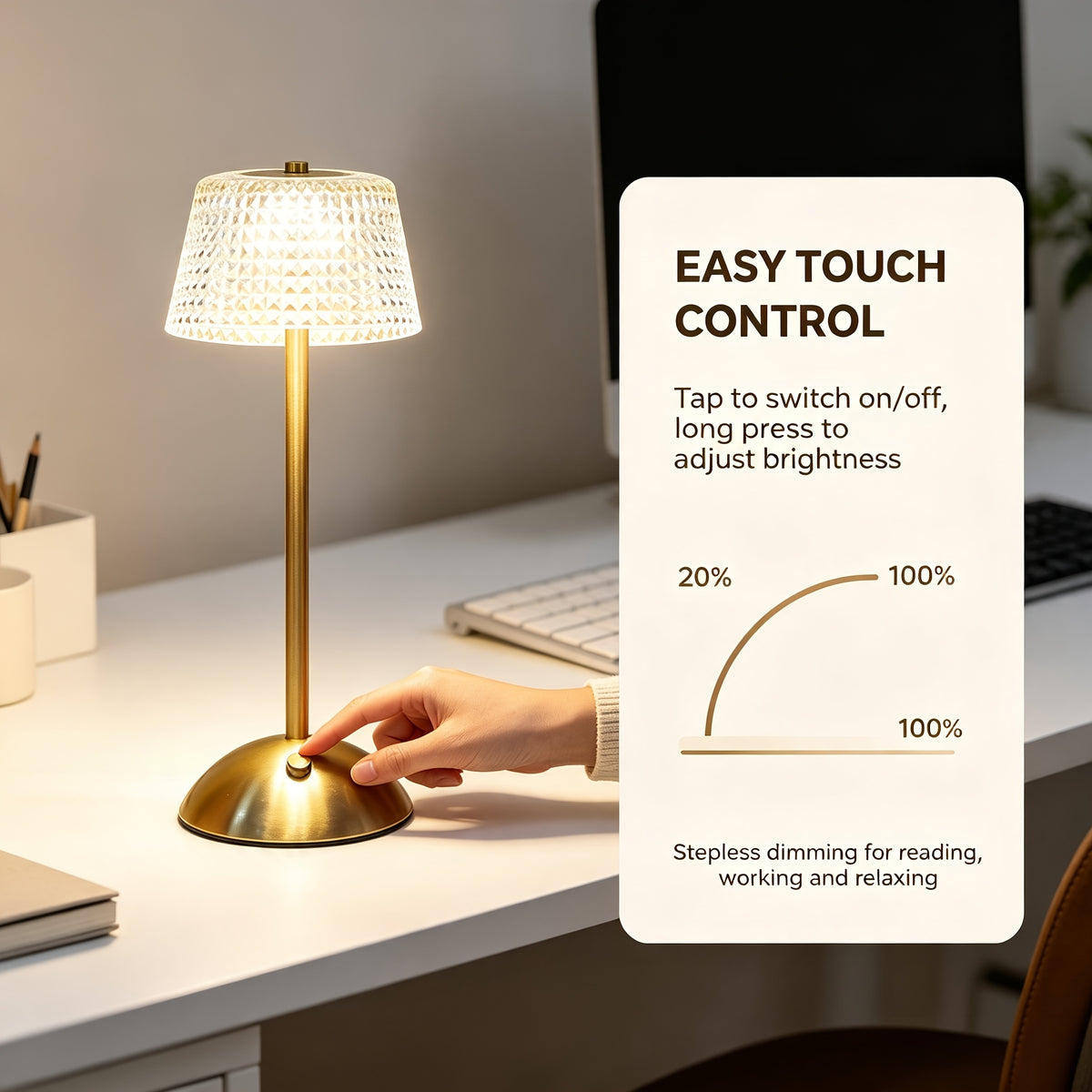 Une lampe de bureau élégante pour accueil et réunion