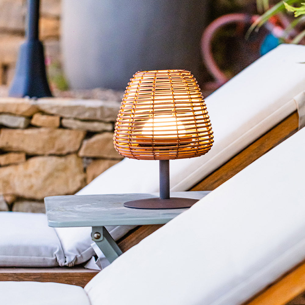 Lampe de table d'extérieur sans fil en aluminium, sept modèles