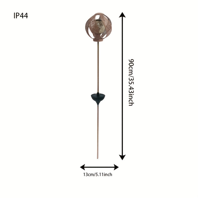 Lampe solaire de jardin boule marocaine en métal ajouré, 90 cm