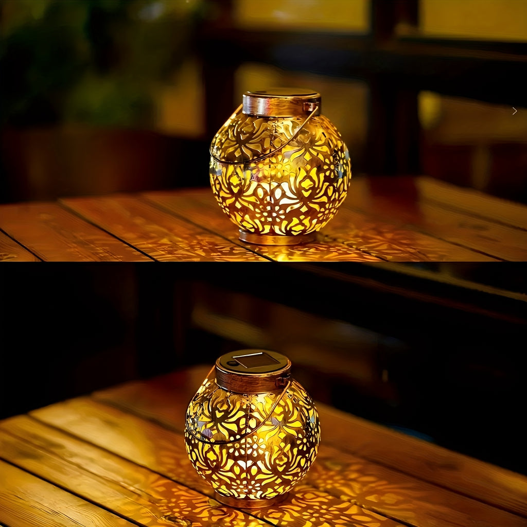 Lot de 2 lanternes solaires boules ajourées dorées, style marocain