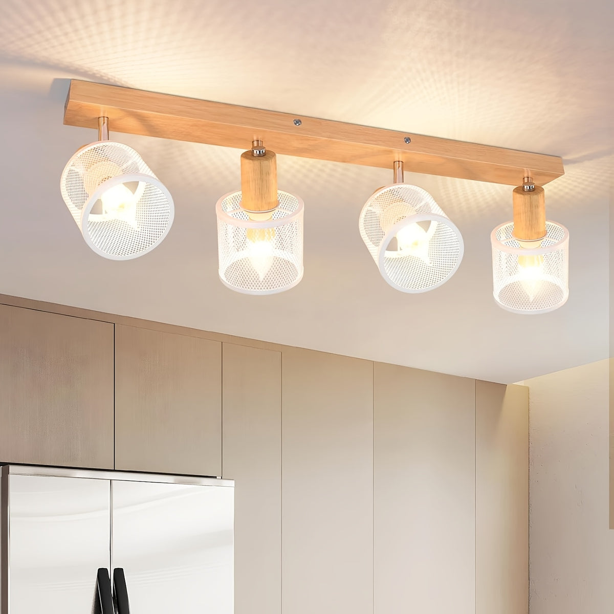 Plafonnier barre effet bois à 3 ou 4 spots grillagés blancs, E14