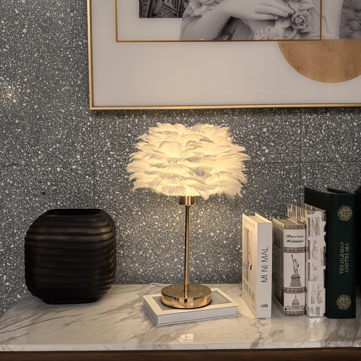 Un luminaire romantique pour chambre et coiffeuse