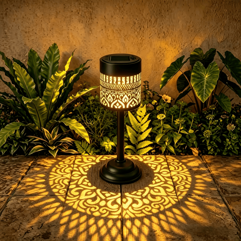 Lampe de table solaire en métal ajouré, lueur chaude, 26 cm