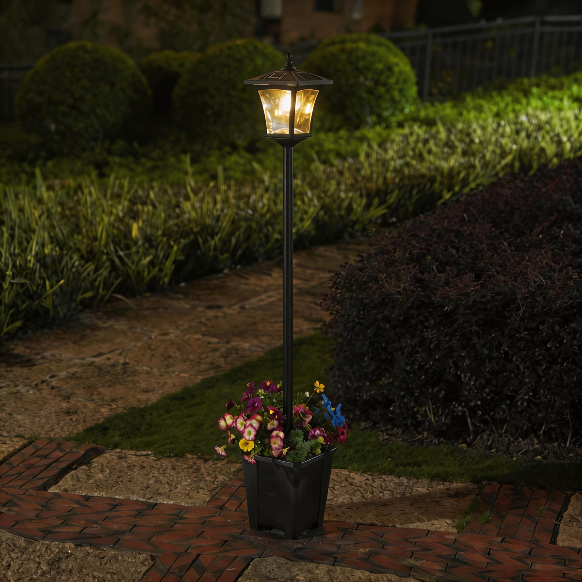 Lampadaire solaire vintage à mât modulable en segments