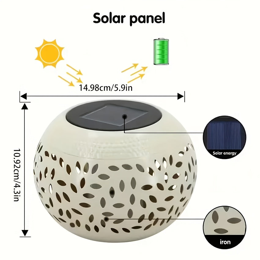 Lanterne solaire boule blanche ajourée en fer, effet feuillage