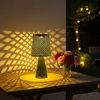 Lampe de table solaire en fer ajouré vert sauge, IP44, 38 cm