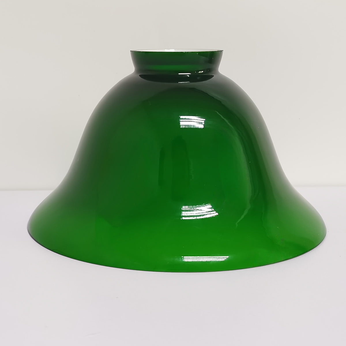 Verre cloche vert à intérieur blanc, Ø 18,5 cm, douille E27