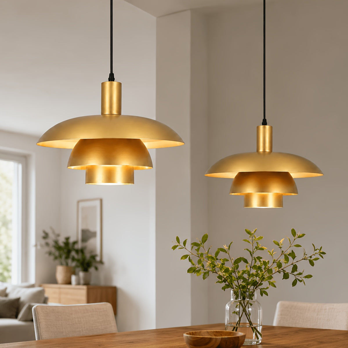 Suspension design à coupoles dorées superposées