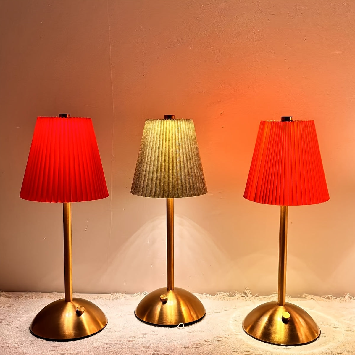 Lampe de table sans fil plissée sur dôme doré, tactile, 6 coloris