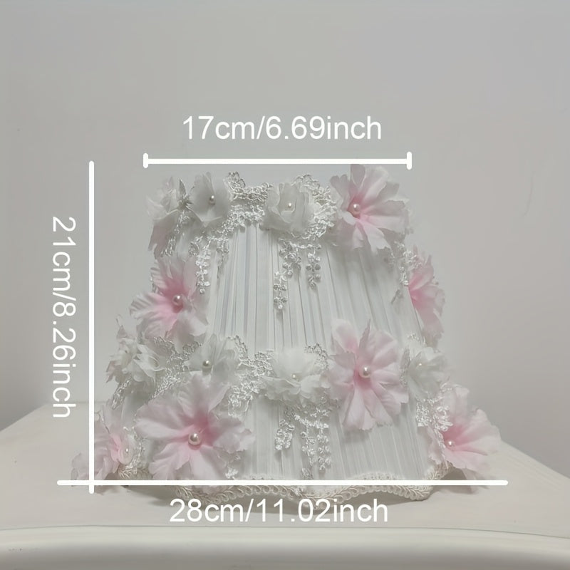 Abat-jour plissé blanc orné de fleurs roses et de dentelle, Ø 28 cm