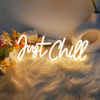 Enseigne néon LED « Just Chill » blanc chaud en cursive, 35,5 cm