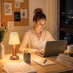 Lampe sans fil à abat-jour en tissu, pied cuivré, argenté ou doré