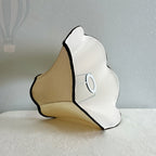 Abat-jour cloche festonné en jacquard champagne, galon chocolat