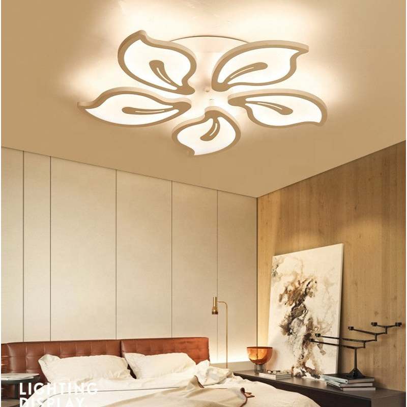Plafonnier LED fleur pour la salle à manger