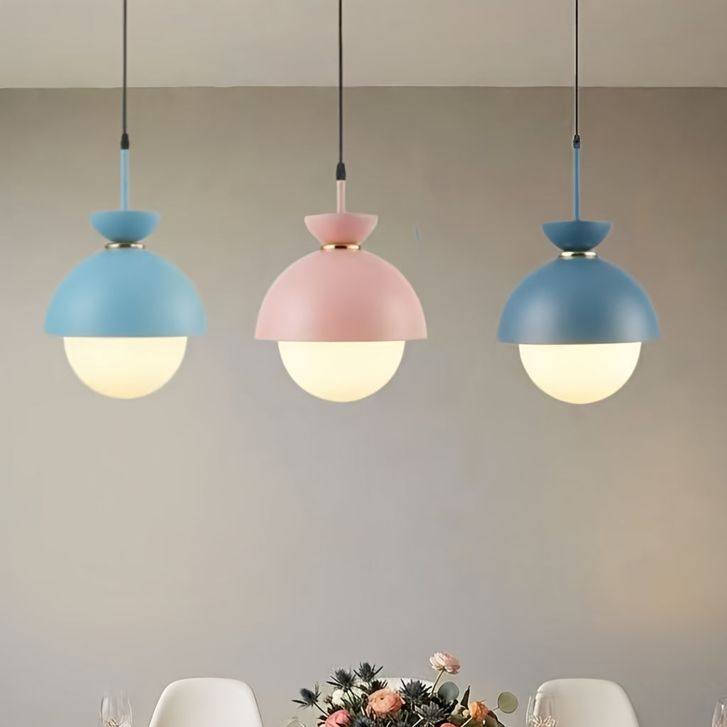 Suspension dôme pastel et globe en verre givré, bleu ou rose