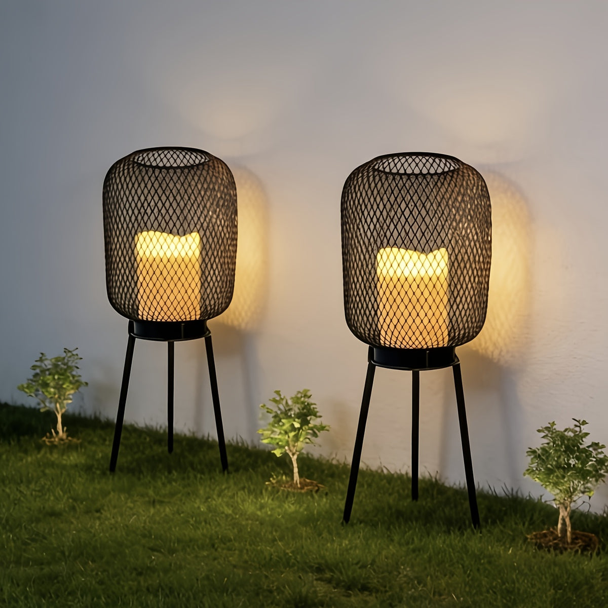 Lanterne solaire grillagée sur trépied, effet bougie, 40 cm