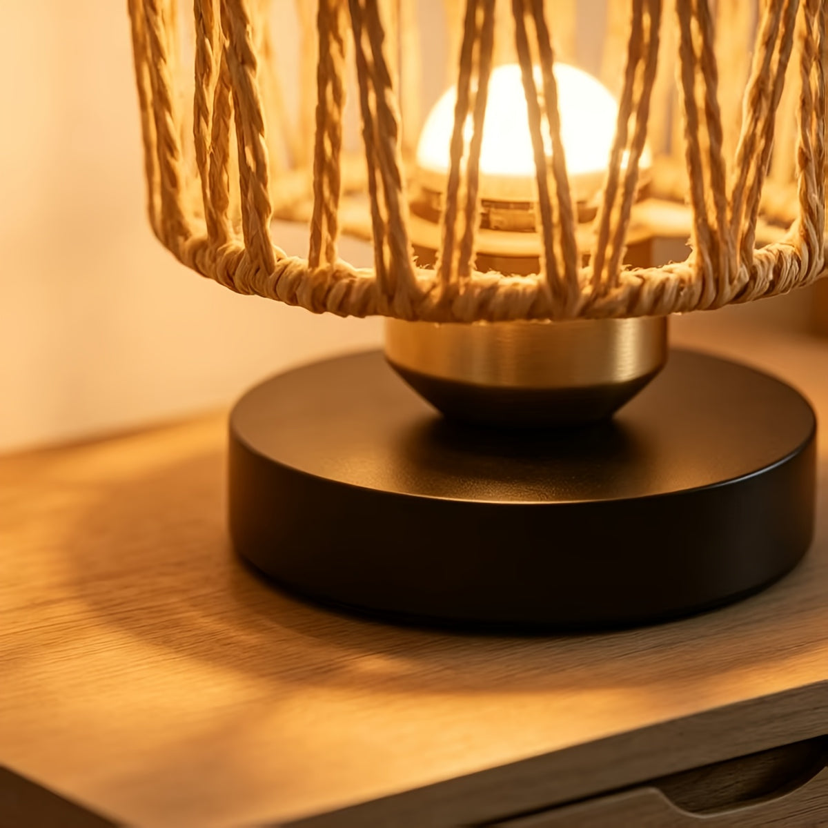 Lampe de chevet en corde naturelle tressée, socle noir, 19,5 cm