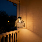 Suspension solaire cloche effet rotin tressé, ampoule filament