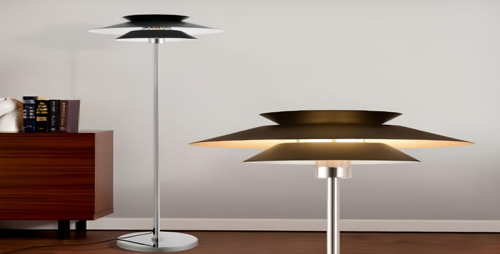 Lampadaire à double coupole noire et tige chromée, 145 cm