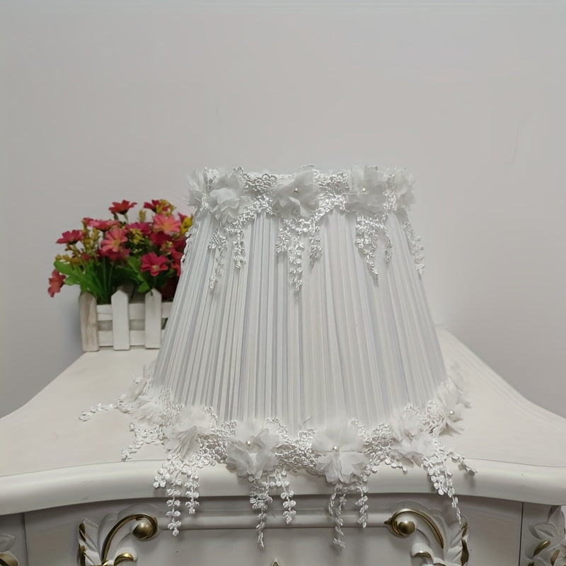 Abat-jour plissé à pampilles de dentelle et perles, blanc, Ø 26 cm