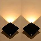 Applique murale LED à détecteur de mouvement, lot de 2 noires à piles