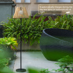 Lampadaire solaire effet rotin de 119 cm pour patio et jardin