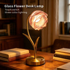 Lampe de chevet fleur en verre sur tige dorée, sans fil et tactile