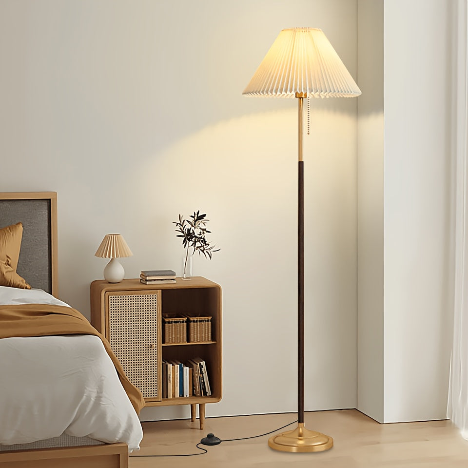 Lampe sur pied à abat-jour plissé crème et chaînette dorée, 160 cm