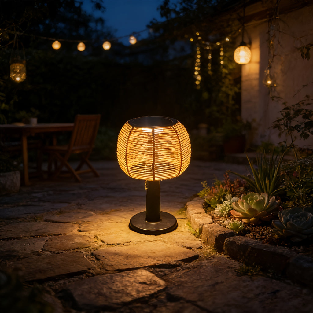 Lampe champignon solaire tressée effet rotin, chaînette, 33,5 cm