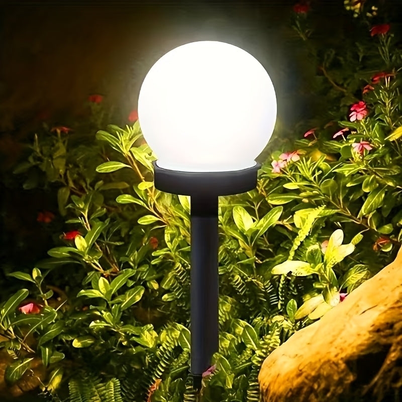 Boule lumineuse solaire blanche pour pelouse et allée