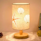 Lampe de chevet bord de mer, coquillages et étoile de mer, socle bois