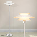 Lampadaire à double coupole noire et tige chromée, 145 cm
