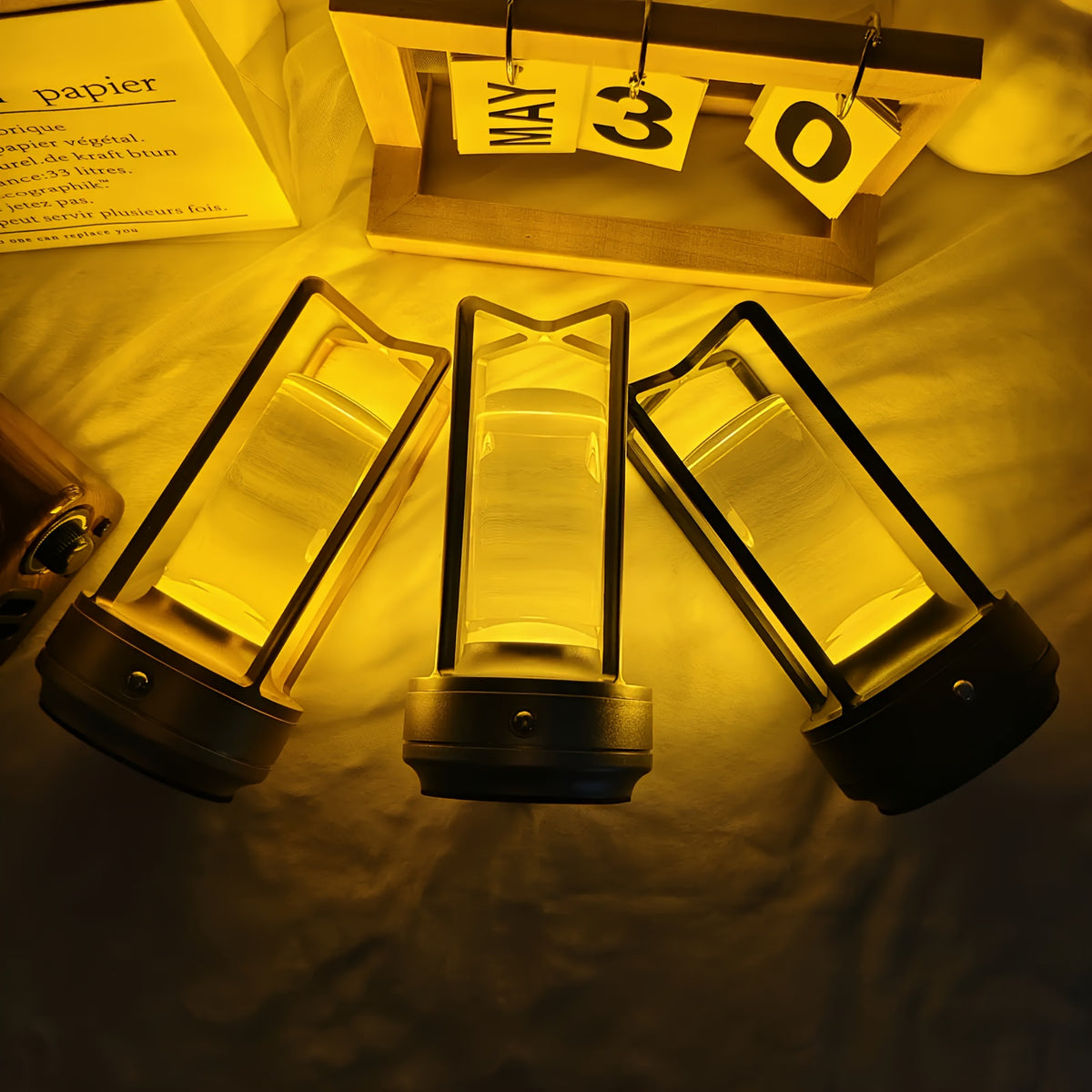 Lampe lanterne sans fil rétro, cylindre transparent et cadre métal