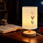 Lampe de chevet à abat-jour en tissu imprimé de trois cœurs