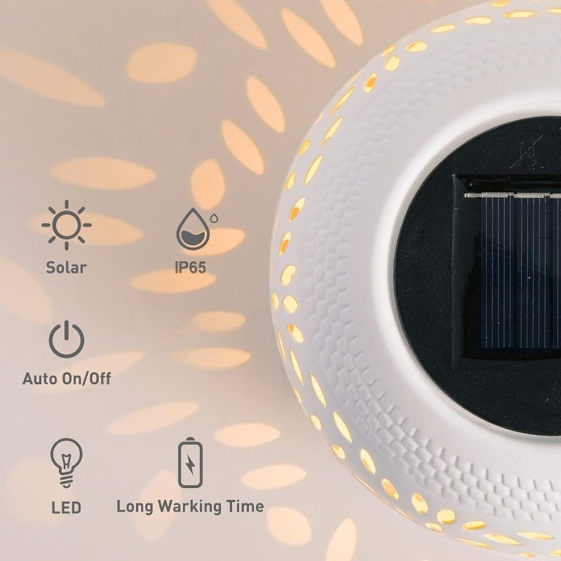 Lampe solaire d'extérieur boule en fer ajouré de feuilles, IP65