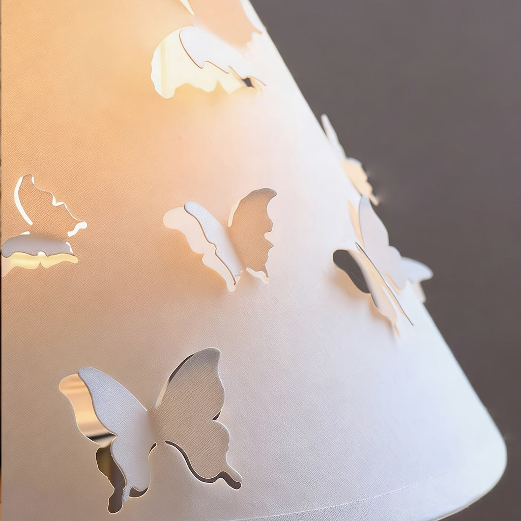 Abat-jour conique blanc à papillons découpés en relief, Ø 30 cm
