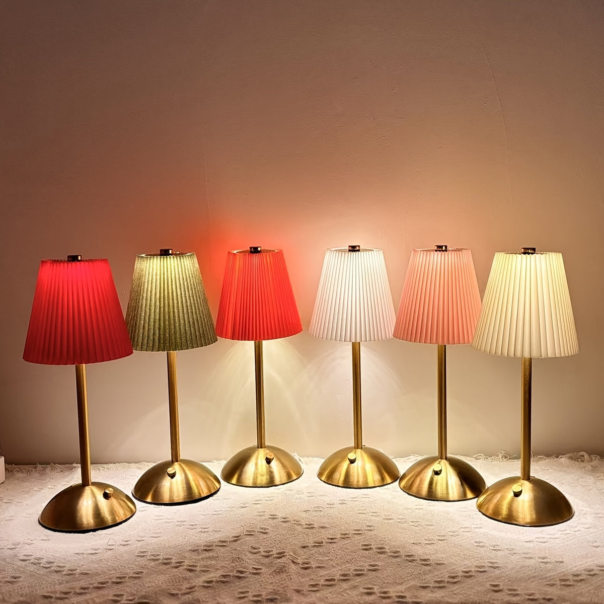 Lampe de table sans fil plissée sur dôme doré, tactile, 6 coloris