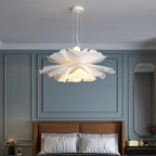 Suspension lotus à pétales blancs superposés, Ø 50 cm, douille E27