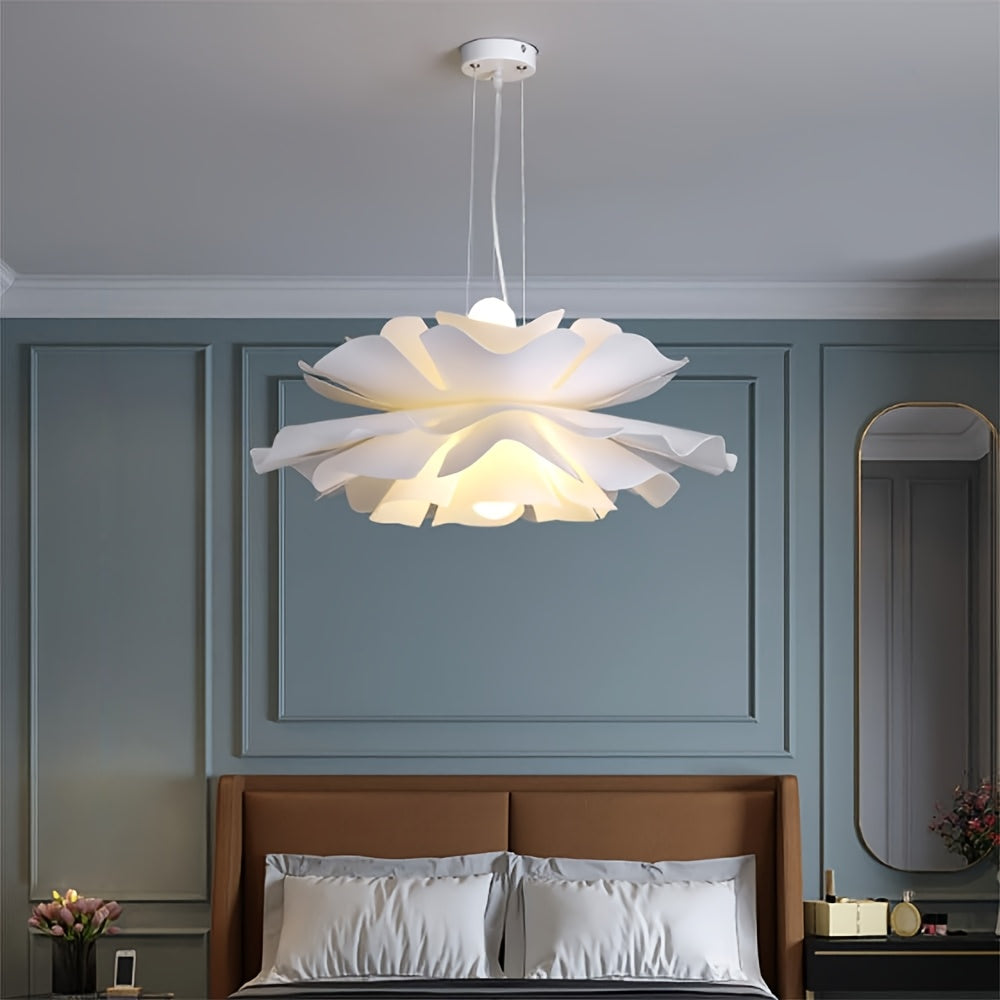 Suspension lotus à pétales blancs superposés, Ø 50 cm, douille E27